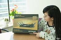 Ůҹӥ ȫƵ·NETGEAR R8000_ͼ