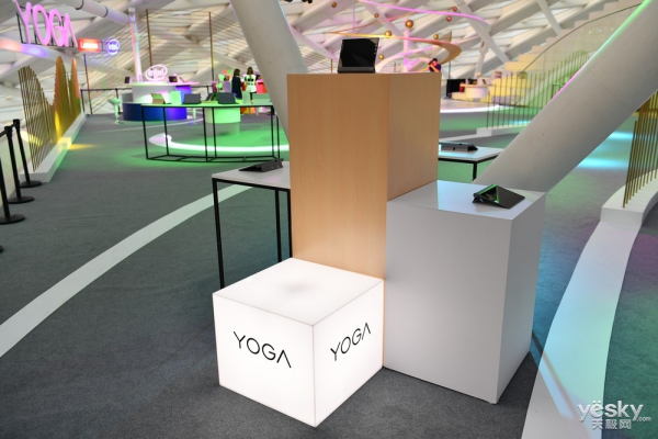 YOGAϵƷչʾƷͼ_ͼ