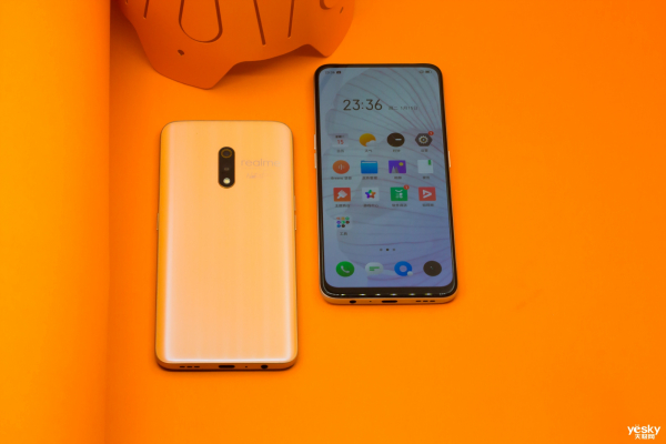 realme Xʦͼͣɫʵı