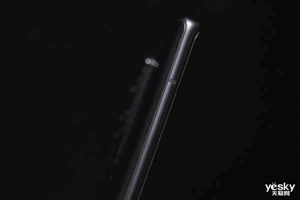 ҵʱб vivo X50 Pro+ alexanderwang޶ͼ
