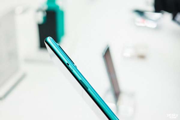 OnePlus 8Tͼ