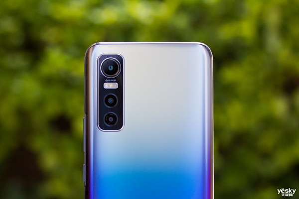ǳ󺣣vivo S7eɰǺͼ