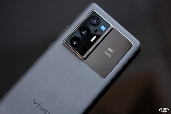 vivo X70 Pro+ͼͣͬҹµǹ