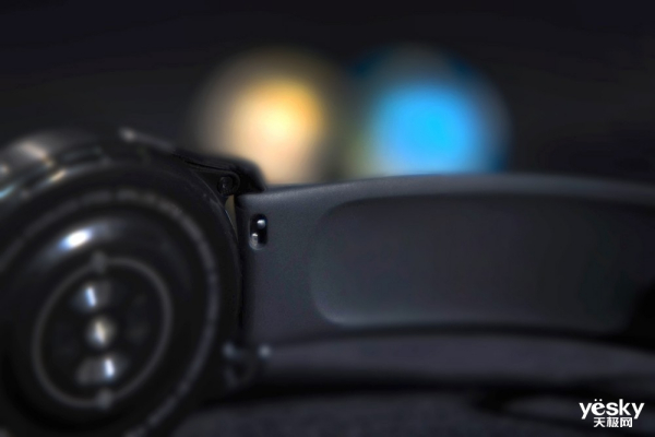 ޱ߽羵Ȼһ壬vivo WATCH 2ʵͼ