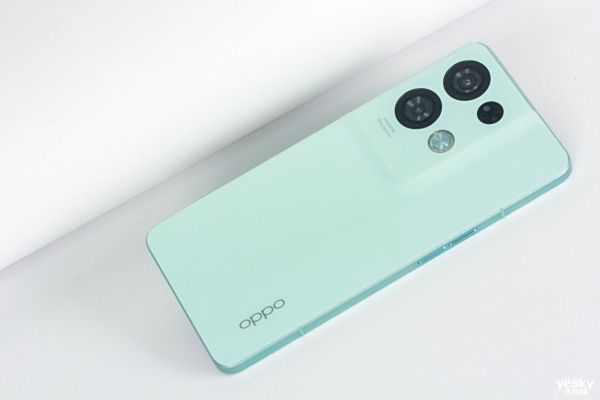 OPPO Reno8 Pro+ͼͣȫ³콢
