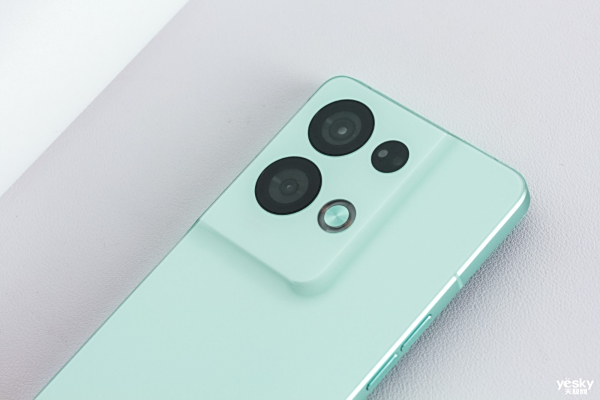 OPPO Reno8 Pro+ͼͣȫ³콢