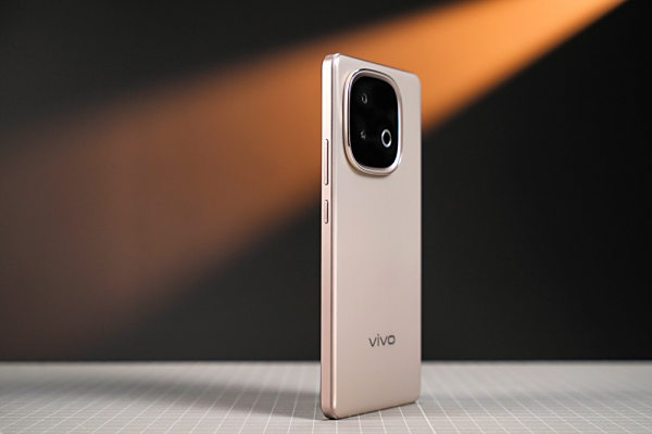 vivo Y300 GTͼͣդװΣԪԶ