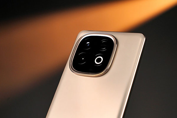 vivo Y300 GTͼͣդװΣԪԶ