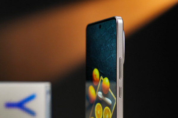vivo Y300 GTͼͣդװΣԪԶ