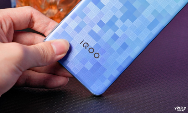 iQOO Neo10 Pro+ءͼͣ